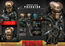 Load image into Gallery viewer, Preorder! Hot Toys CMS029B Predator 1/6th scale Broken Tusk Predator Collectible Figure (Special Edition)