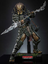 Load image into Gallery viewer, Hot Toys CMS029 Predator - Broken Tusk Predator 1/6th Scale Collectible Figure