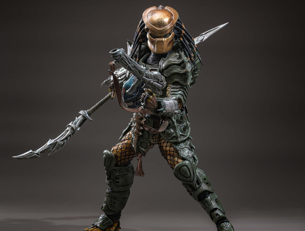 Preorder! Hot Toys CMS029B Predator 1/6th scale Broken Tusk Predator Collectible Figure (Special Edition)