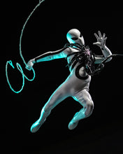 Load image into Gallery viewer, Hot Toys CMS027 Aliens Vs. Avengers 1/6th scale Miles Morales (Aliens Vs. Avengers Suit) Collectible Figure [Hot Toys Exclusive]