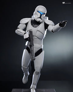 Hot Toys TMS131 Star Wars The Bad Batch Clone Commando 1/6 Scale Collectible Figure