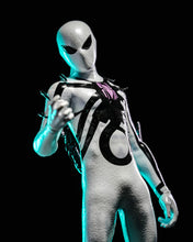 Load image into Gallery viewer, Hot Toys CMS027 Aliens Vs. Avengers 1/6th scale Miles Morales (Aliens Vs. Avengers Suit) Collectible Figure [Hot Toys Exclusive]