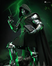 Load image into Gallery viewer, Hot Toys CMS022B Marvel Comics 1/6th Scale Doctor Doom Collectible Figure Special Edition