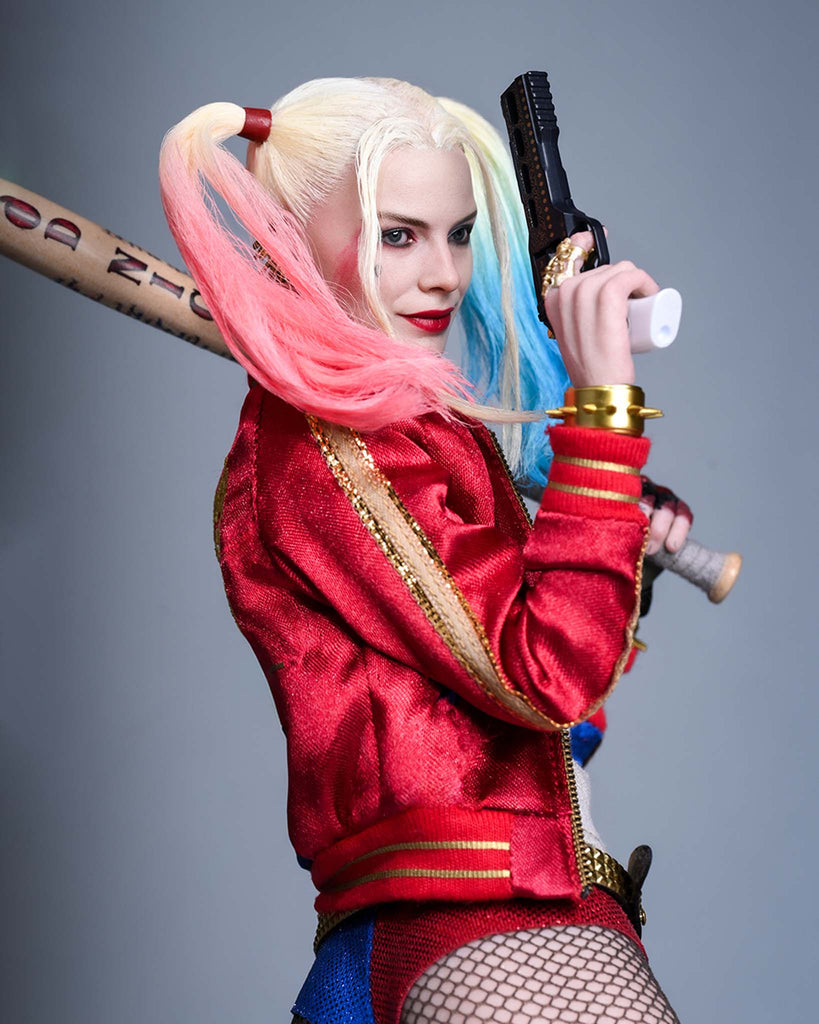 Figurine Hot Toys COSB703 - DC Comics - Suicide Squad - Harley Quinn Brokenhearted Version - Figurine de collection | fnac Belgique Figurine Hot Toys COSB703 - DC Comics - Suicide Squad - Harley Quinn Brokenhearted Version - Figurine de collection | fnac Belgique