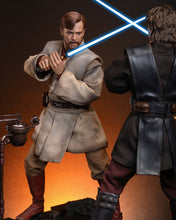 Load image into Gallery viewer, Preorder! Hot Toys MMS843 Star Wars: Revenge Of The Sith 1/6th scale Obi-Wan Kenobi (Mustafar) Collectible Figure