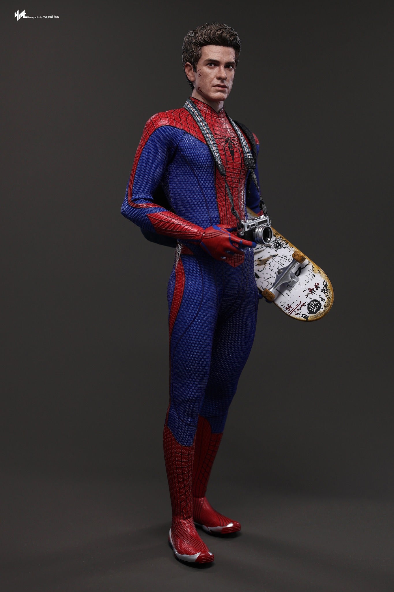 Hot Toys MMS771 The Amazing Spider-Man 1/6th Scale Collectible