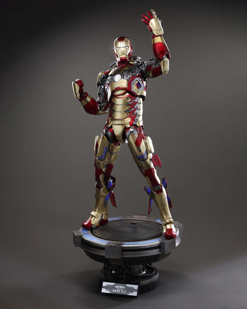 Hot Toys MMS759D66B Marvel Ironman 3 Ironman Mark 42 (2.0) 1/6 Scale Collectible Figure (Deluxe Version) Special Edition