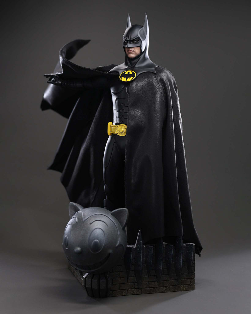 Hot Toys MMS770 Batman Returns: 1/6th scale Batman Collectible Figure (Deluxe Version)