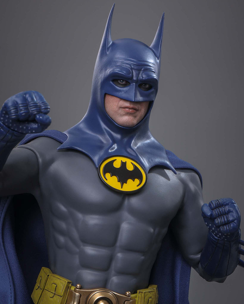 Hot Toys MMS834 The Flash 1/6th scale Batman (Blue & Grey Suit) Collectible Figure [Hot Toys Exclusive]