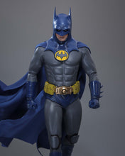 Load image into Gallery viewer, Hot Toys MMS834 The Flash 1/6th scale Batman (Blue &amp; Grey Suit) Collectible Figure [Hot Toys Exclusive]