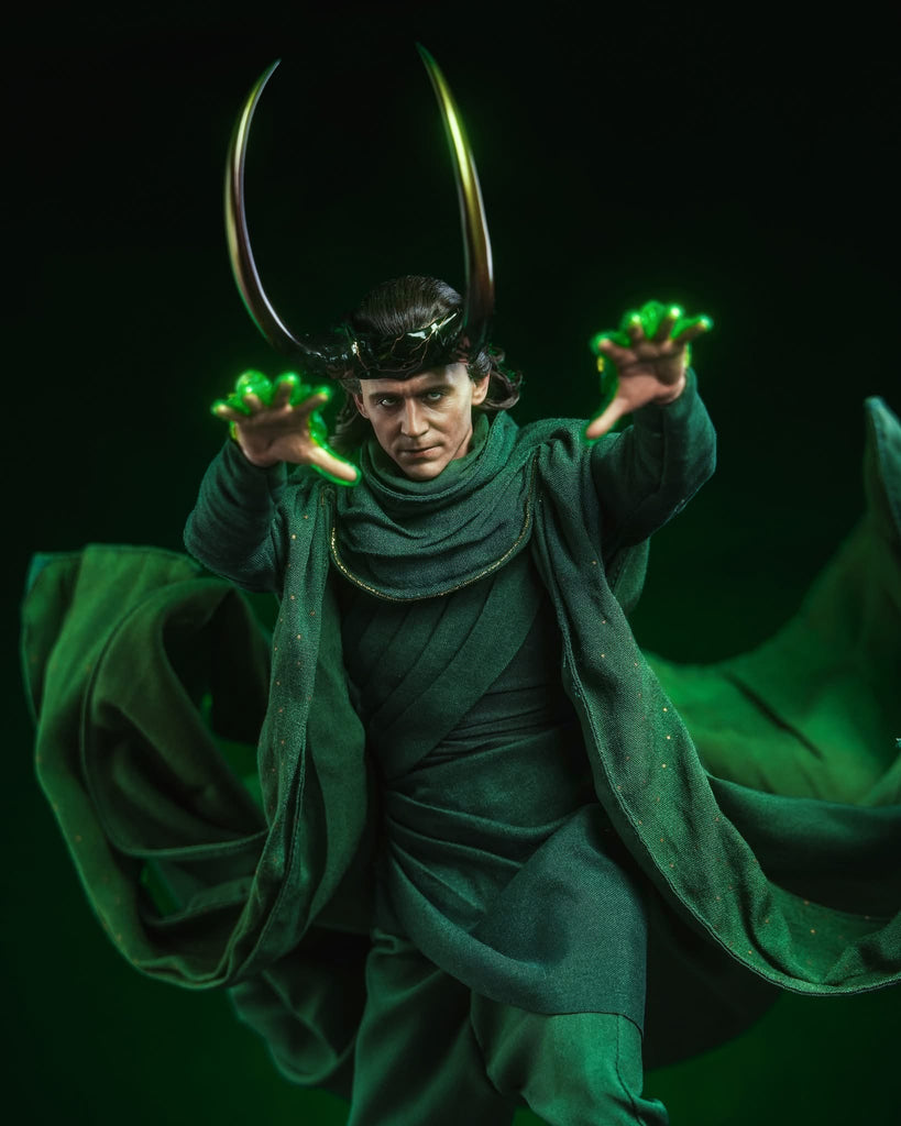 Hot Toys DX41AE Loki God Loki 1/6th Scale Collectible Figure (Artisan Edition) Limited Edition