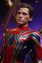 Load image into Gallery viewer, Hot Toys MMS761 Avengers Endgame 1/6th Scale Iron Spider Collectible Figure Sculpted Version