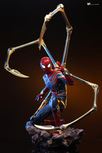 Load image into Gallery viewer, Hot Toys MMS761 Avengers Endgame 1/6th Scale Iron Spider Collectible Figure Sculpted Version