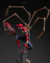 Load image into Gallery viewer, Hot Toys MMS762AE Marvel Avengers Endgame Iron Spider (Artisan Edition) (Special Edition) 1/6 Scale Collectible Figure