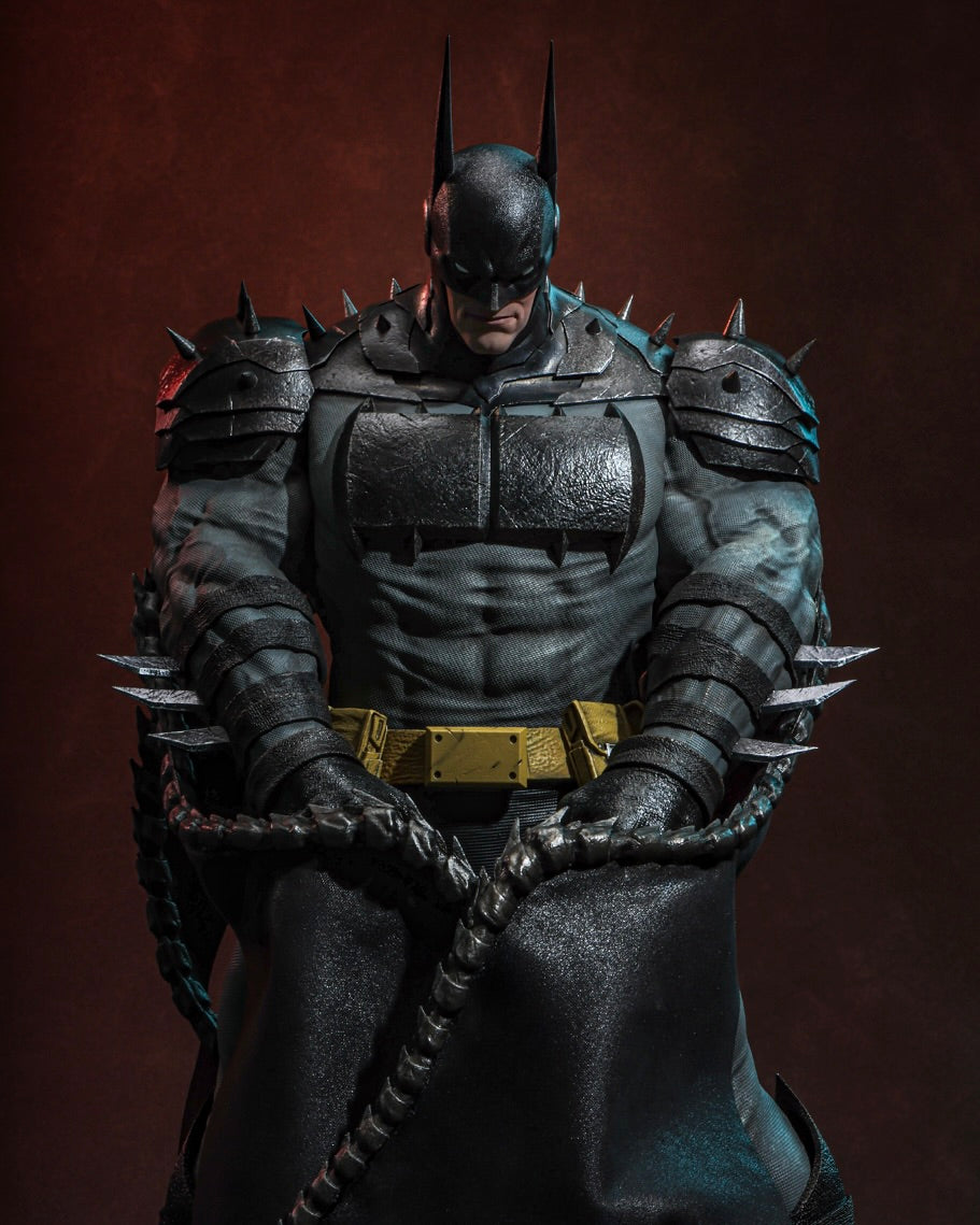 Preorder! Hot Toys CMS030B Absolute Batman - Batman (Special