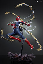 Load image into Gallery viewer, Hot Toys MMS761 Avengers Endgame 1/6th Scale Iron Spider Collectible Figure Sculpted Version