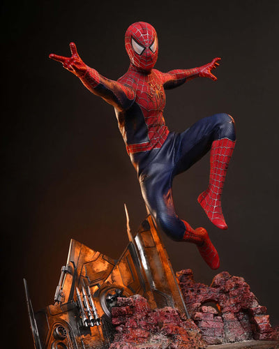 Hot Toys MMS859 Spider-Man (Battle Damaged Version) 1/6th Scale Collectible Figure