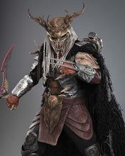 Load image into Gallery viewer, Preorder! Hot Toys MMS863 Predator: Badlands 1/6th scale Father Predator Collectible Figure