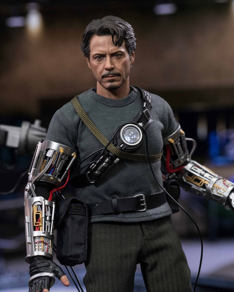 Hot toys MMS581 Tony Stark Mech Test Version (Ironman)