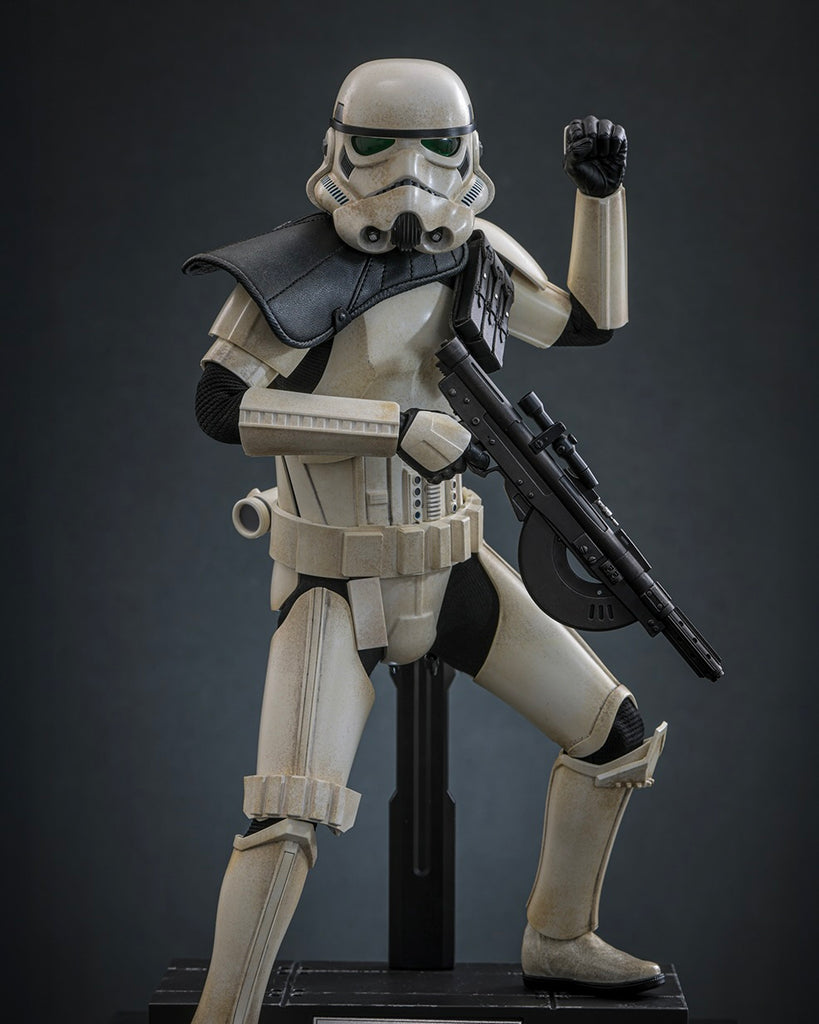 Hot Toys MMS837 Star Wars: The Mandalorian & Grogu 1/6th scale Imperial Remnant Stormtrooper Collectible Figure (Deluxe Version)