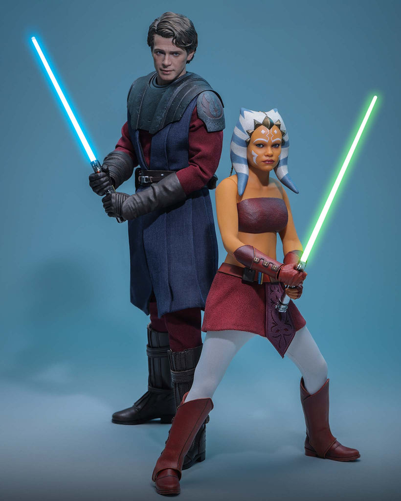 Hot Toys TMS170 Star Wars: The Clone Wars 1/6th scale Ahsoka Tano (Padawan) Collectible Figure [Hot Toys Exclusive]