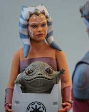 Load image into Gallery viewer, Hot Toys TMS170 Star Wars: The Clone Wars 1/6th scale Ahsoka Tano (Padawan) Collectible Figure [Hot Toys Exclusive]