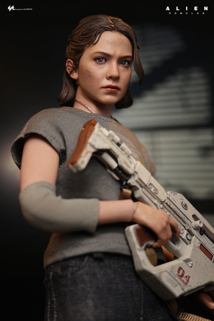 Hot Toys MMS793 Alien: Romulus 1/6th Scale Rain Carradine Figure
