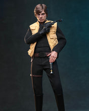 Load image into Gallery viewer, Preorder! Hot Toys CMS035 Star Wars 1/6th scale Luke Skywalker (Shadows Of The Empire) Collectible Figure [Hot Toys Exclusive]