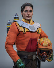 Load image into Gallery viewer, Preorder! Hot Toys TMS172 Star Wars: Rebels 1/6th scale Ezra Bridger Collectible Figure