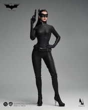 Load image into Gallery viewer, Preorder! INART Batman The Dark Knight Rises Catwoman 1/6 Collectible Figure