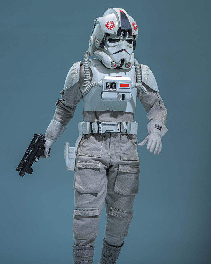 Hot Toys MMS845 Star Wars: The Mandalorian & Grogu Imperial Remnant AT-AT Driver 1/6th scale Collectible Figure