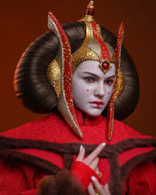 Load image into Gallery viewer, Preorder! Hot Toys MMS883 Star Wars: The Phantom Menace 1/6th scale Queen Amidala Collectible Figure