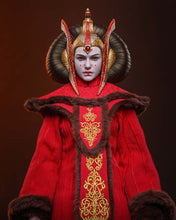 Load image into Gallery viewer, Preorder! Hot Toys MMS883 Star Wars: The Phantom Menace 1/6th scale Queen Amidala Collectible Figure