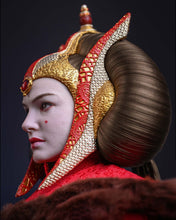 Load image into Gallery viewer, Preorder! Hot Toys MMS883 Star Wars: The Phantom Menace 1/6th scale Queen Amidala Collectible Figure