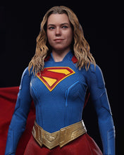 Load image into Gallery viewer, Preorder! Hot Toys MMS869 Supergirl 1/6th scale Supergirl &amp; Krypto Collectible Set