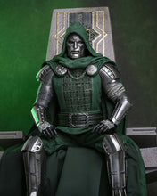 Load image into Gallery viewer, Preorder! Hot Toys MMS907B Avengers: Doomsday 1/6th scale Doctor Doom Collectible Figure (Ultimate Version) Special Edition