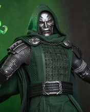 Load image into Gallery viewer, Preorder! Hot Toys MMS907B Avengers: Doomsday 1/6th scale Doctor Doom Collectible Figure (Ultimate Version) Special Edition
