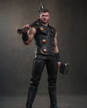 Load image into Gallery viewer, Preorder! Hot Toys MMS918 Avengers: Doomsday Thor 1/6th scale Collectible Figure