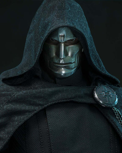 Hot Toys MMS902 Avengers: Doomsday Victor Von Doom [Hot Toys Exclusive] 1/6th scale Collectible Figure