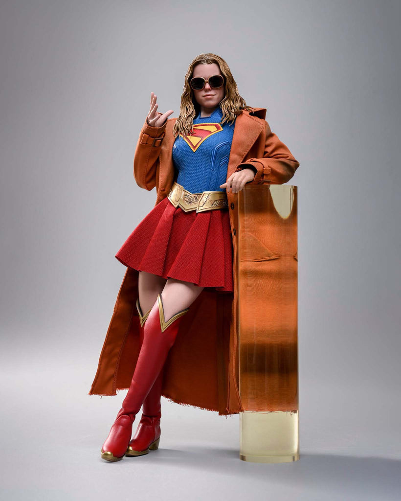 Hot Toys MMS869 Supergirl 1/6th scale Supergirl & Krypto Collectible Set