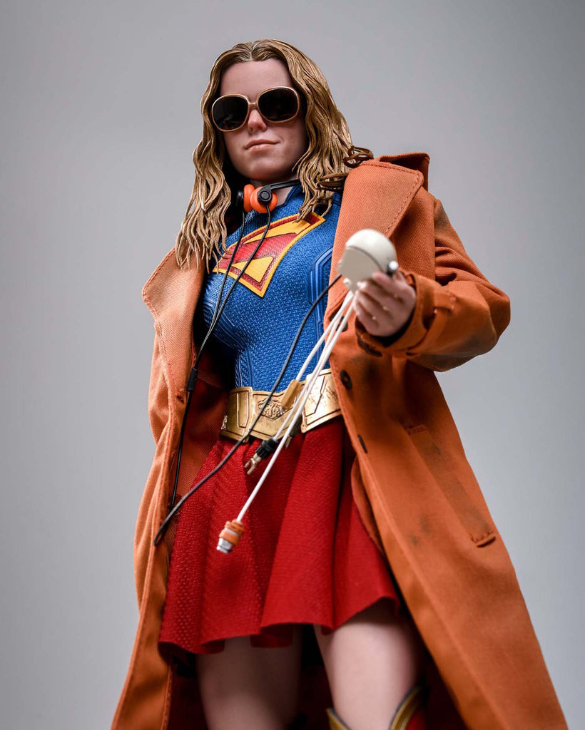 Hot Toys MMS869 Supergirl 1/6th scale Supergirl & Krypto Collectible Set