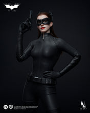 Load image into Gallery viewer, Preorder! INART Batman The Dark Knight Rises Catwoman 1/6 Collectible Figure
