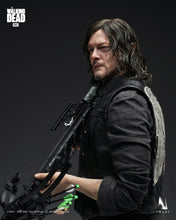 Load image into Gallery viewer, INART The Walking Dead: Season 8 Daryl Dixon 1/6 Scale Collectible Figure