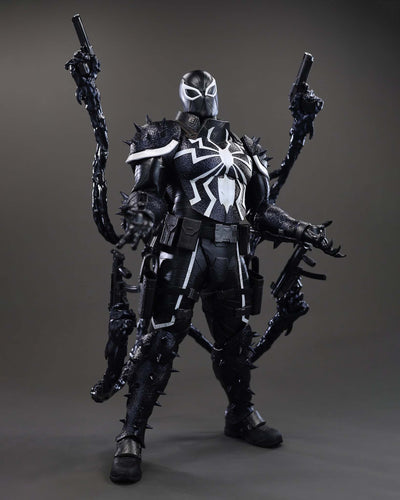 Hot Toys CMS025 Marvel Comics 1/6th scale Agent Venom Collectible Figure