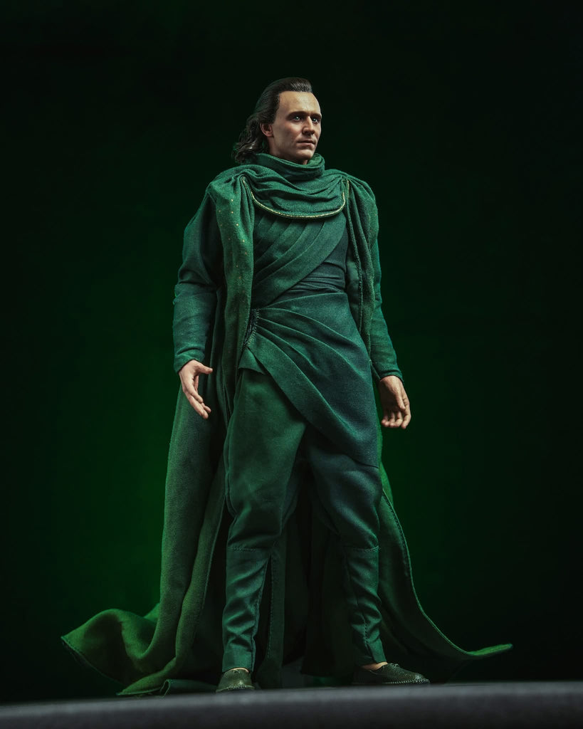 Hot Toys DX41AE Loki God Loki 1/6th Scale Collectible Figure (Artisan Edition) Limited Edition