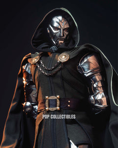 Hot Toys CMS022B Marvel Comics 1/6th Scale Doctor Doom Collectible Figure Special Edition