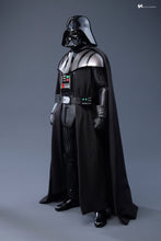 Load image into Gallery viewer, Hot Toys MMS811B Star Wars: Revenge of the Sith 1/6th scale Darth Vader Collectible Figure (Deluxe Version) Special Edition