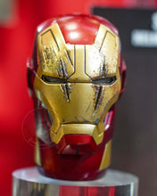 Load image into Gallery viewer, Preorder! Hot Toys MMS759D66B Marvel Ironman 3 Ironman Mark 42 (2.0) 1/6 Scale Collectible Figure (Deluxe Version) Special Edition