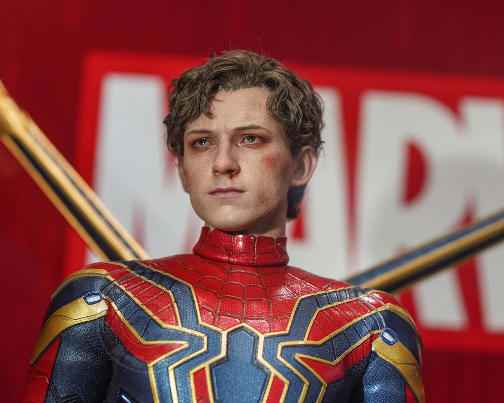 Preorder! Hot Toys MMS762AE Marvel Avengers Endgame Iron Spider (Artisan Edition) (Special Edition) 1/6 Scale Collectible Figure