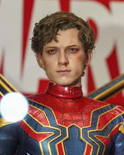 Load image into Gallery viewer, Preorder! Hot Toys MMS762AE Marvel Avengers Endgame Iron Spider (Artisan Edition) (Special Edition) 1/6 Scale Collectible Figure